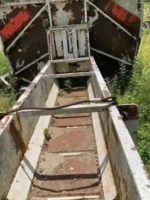 Stamler Oldenburg steel flight conveyor & truck dump hopper with folding sides used 1 week hopper conveyor | Steam Well LLC (2)