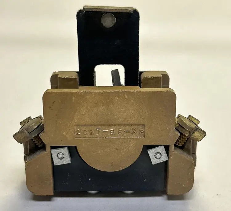 Used SQUARE D 2037-B6-X2 Miscellaneous Equipment (Electrical & Power) Ohio US | Surplus Asset Holdings #1209133