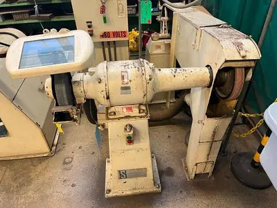 USED 1980 SETCO SPL W/BACK STANDS