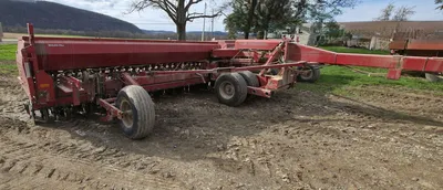 JI Case 5500MTDR SEEDER | Iron Listing (35)