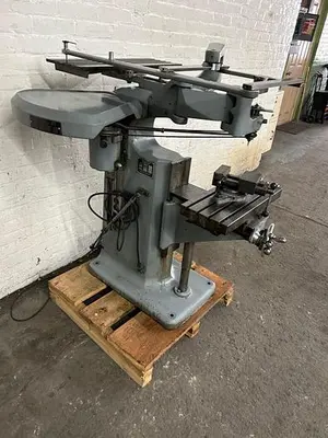 5283-330 Gorton 2-Dimensional Pantograph / Engraver Model P1-2, with Swivel Vise