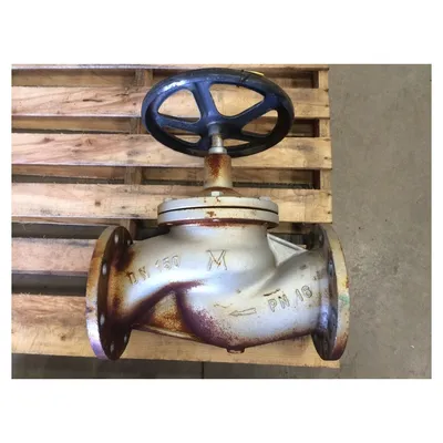 Used 6" manual globe valve for hot oil