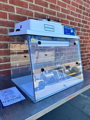 Used MYSTAIRE MY-PCR32 PCR PREP LAB STATION LAMINAR FLOW HOOD 32" CLEAN AIR Fume Hoods California US | Equipment Lab #1336301