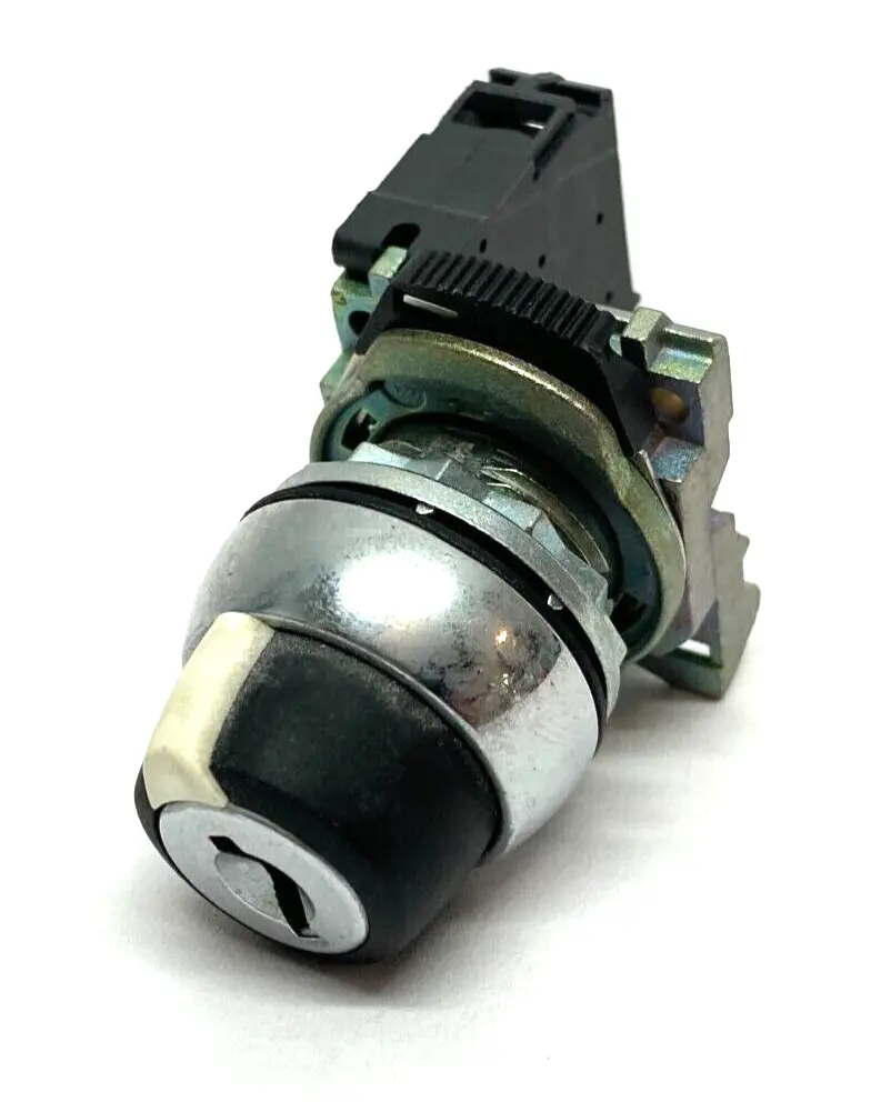 USED ALLEN-BRADLEY KEY SELECTOR SWITCH 22MM