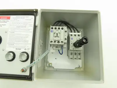 Allen Bradley 103H Motor Starter Enclosure Disconnect 480V 10A 7.5Hp Coil 24VDC