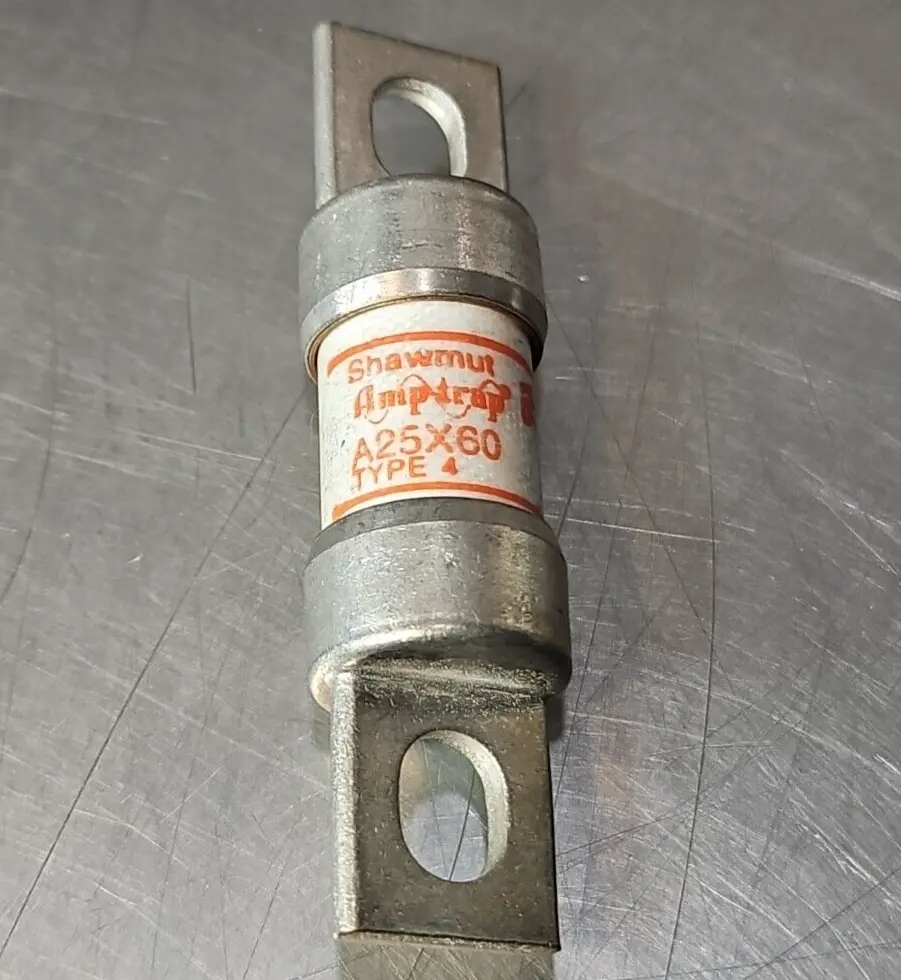 GOULD SHAWMUT A25X60 60AMP 250V FUSES. Loc4D-20