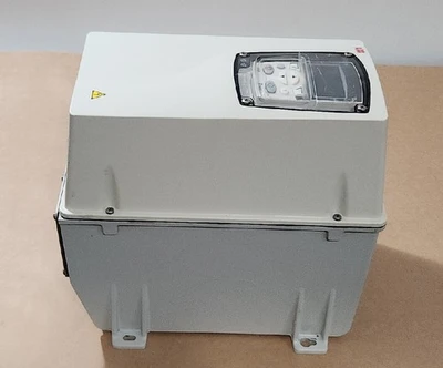 NEW ABB ACS355-03U-08A8-4+B063