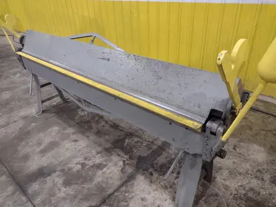 8' X 18 GAUGE CHICAGO MODEL #818 MANUAL APRON BENDING BRAKE: YOBRO #24387
