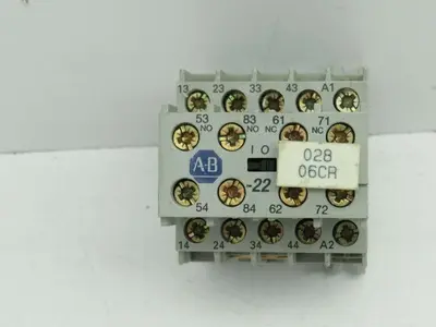 Allen Bradley 700DC-M400*/A Control Relay 600VAC 5A Ser A W/195-MA22/A Lot of 6