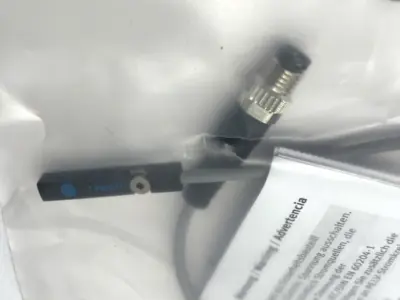 NEW FESTO SIES-8M-PO-24V-K-0,3-M8D, 551392