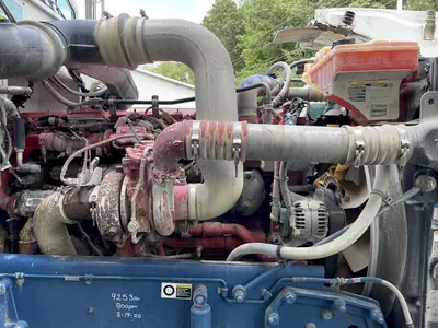 USED 2010 PETERBILT 367 FLAT TOP W/36” SLEEPER