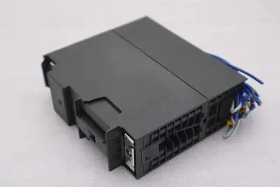 Siemens 6ES7 322-1BL00-0AA0 DIGITAL OUTPUT MODULE SIMATIC S7-300 STOCK K-3932
