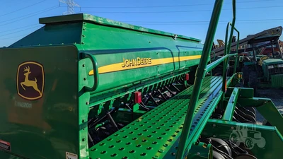USED 2008 JOHN DEERE 1590