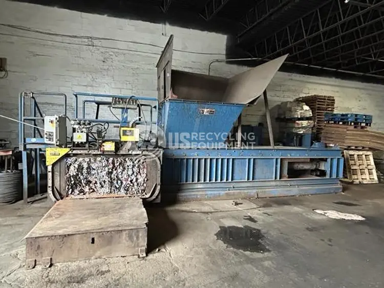 Used HARRIS SELCO 2R-1050 TWO RAM HORIZONTAL BALER Balers Illinois US | US Recycling Equipment #1341666