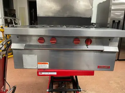 Used Vulcan Used Vulcan Natural Gas 4 Burner 36" Commercial Modular Heavy-Duty Range Stove Commercial Ranges Illinois US | Falcon Restaurant Supply #1376373
