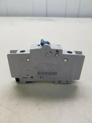Used ALLEN-BRADLEY SER D 1 POLE CIRCUIT BREAKER Circuit Breakers | ND Industrial Surplus #1223153