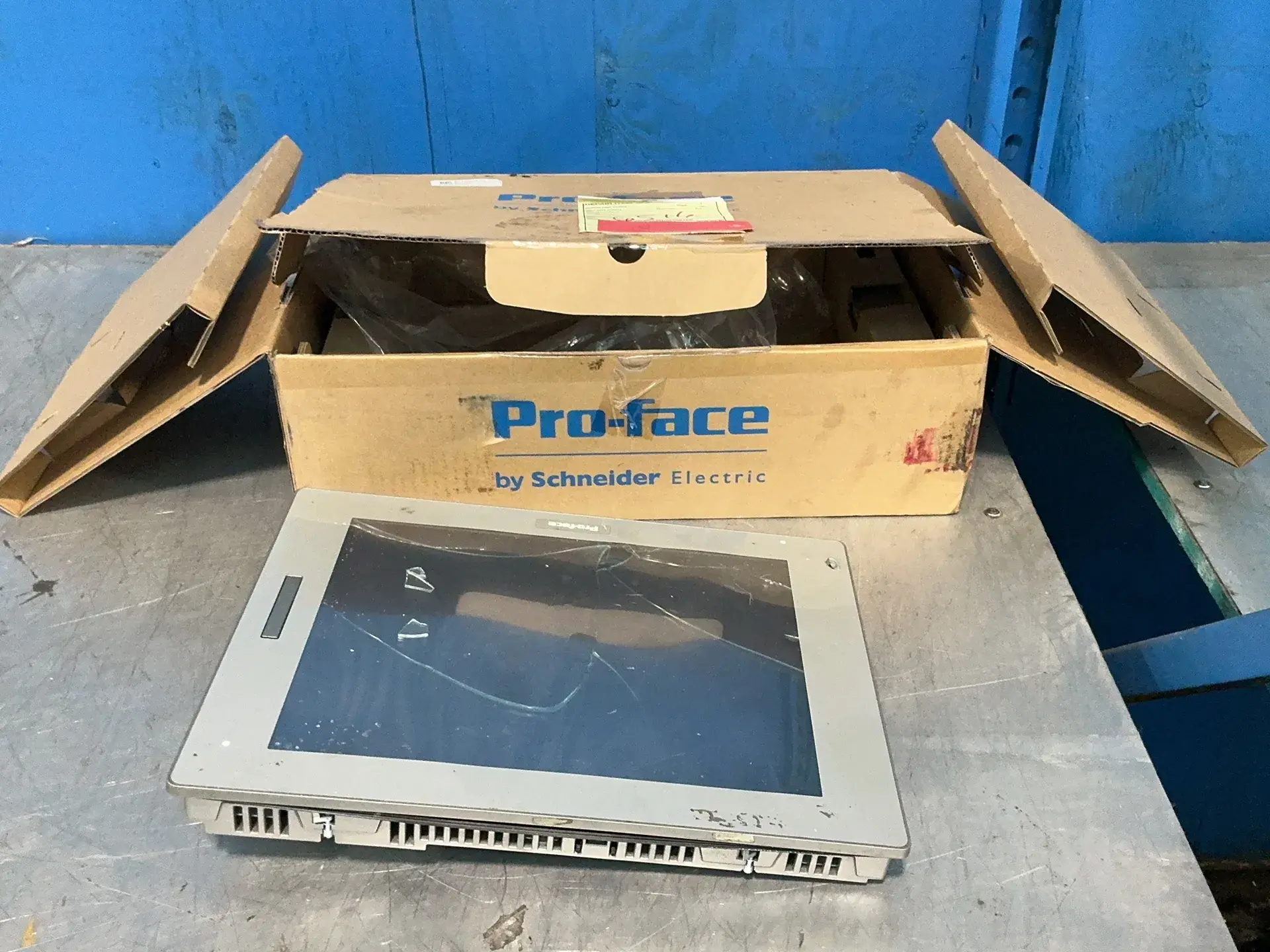 Used PROFACE PFXSP5700TPD Automation Control (HMI) Ohio US | HGR 24 #1291838