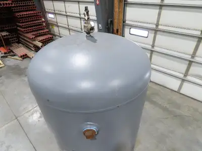 Used MANCHESTER _UNKNOWN_ Pressure Tanks Indiana US | Arrow Industrial #1368243