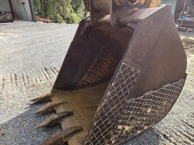 USED 1996 CATERPILLAR 325L