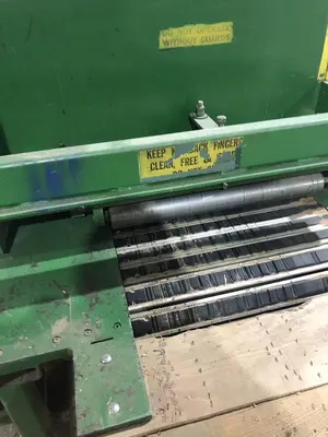 MEREEN JOHNSON "424-DC" 24” DIP CHAIN GANG RIPSAW