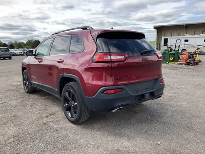 USED 2016 JEEP CHEROKEE