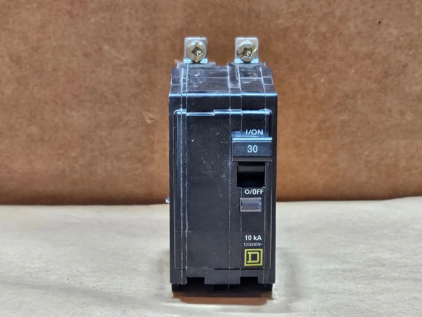 Used SQUARE D QOB230 Switchgears British Columbia CA | Lenmark #1438508