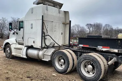 Used 2009 KENWORTH T660 Conventional trucks Wisconsin US | Proxy Equipment #1384919