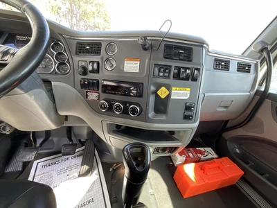 Used 2016 PETERBILT 567 Tractors & Trailers California US | Big Truck & Equipment #1542414
