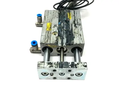 USED FESTO GUIDED DRIVE CYLINDER 30MM STROKE 16MM BORE 609347