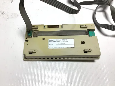 Omron 3G2S6-CPU15 Programmable Controller with Sysmac Pro16 Programming Console