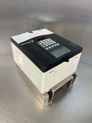 Allen Bradley 20A-D-3P4-A-3-AYNADG0 /A 20AD3P4A3AYNADG0 (3.2.5)