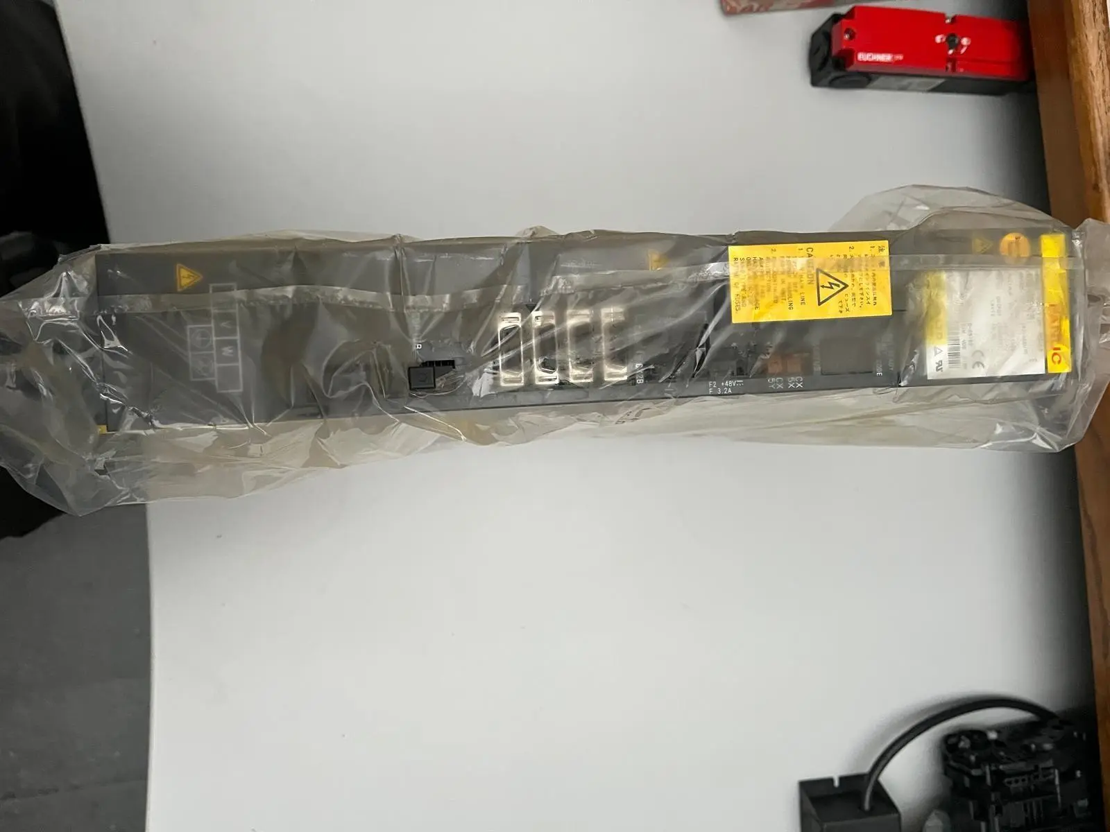 USED FANUC A06B-6096-H105