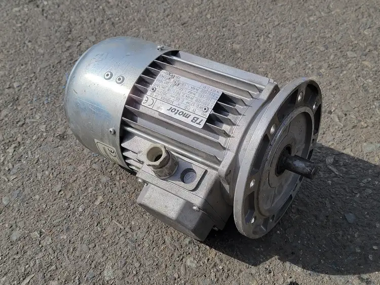 Used TB MOTOR TV 71B Motors (misc) British Columbia CA | Lenmark #247502