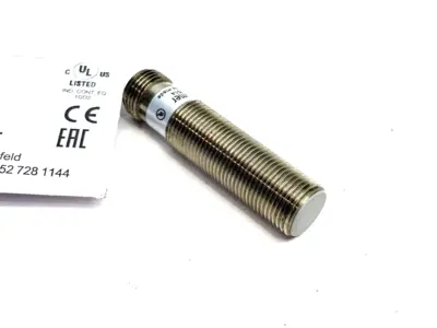 IWRM 12U9704/S14 | Baumer  Inductive Distance Sensor 0... 4mm Voltage Out. 10145778 - Used