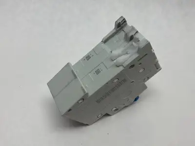 USED ALLEN-BRADLEY SER. D SUPPLEMENTAL CIRCUIT BREAKER 1-POLE