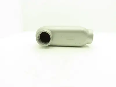 Appleton E30640 Condulet 2-1/2" Mall Iron LB Unilet