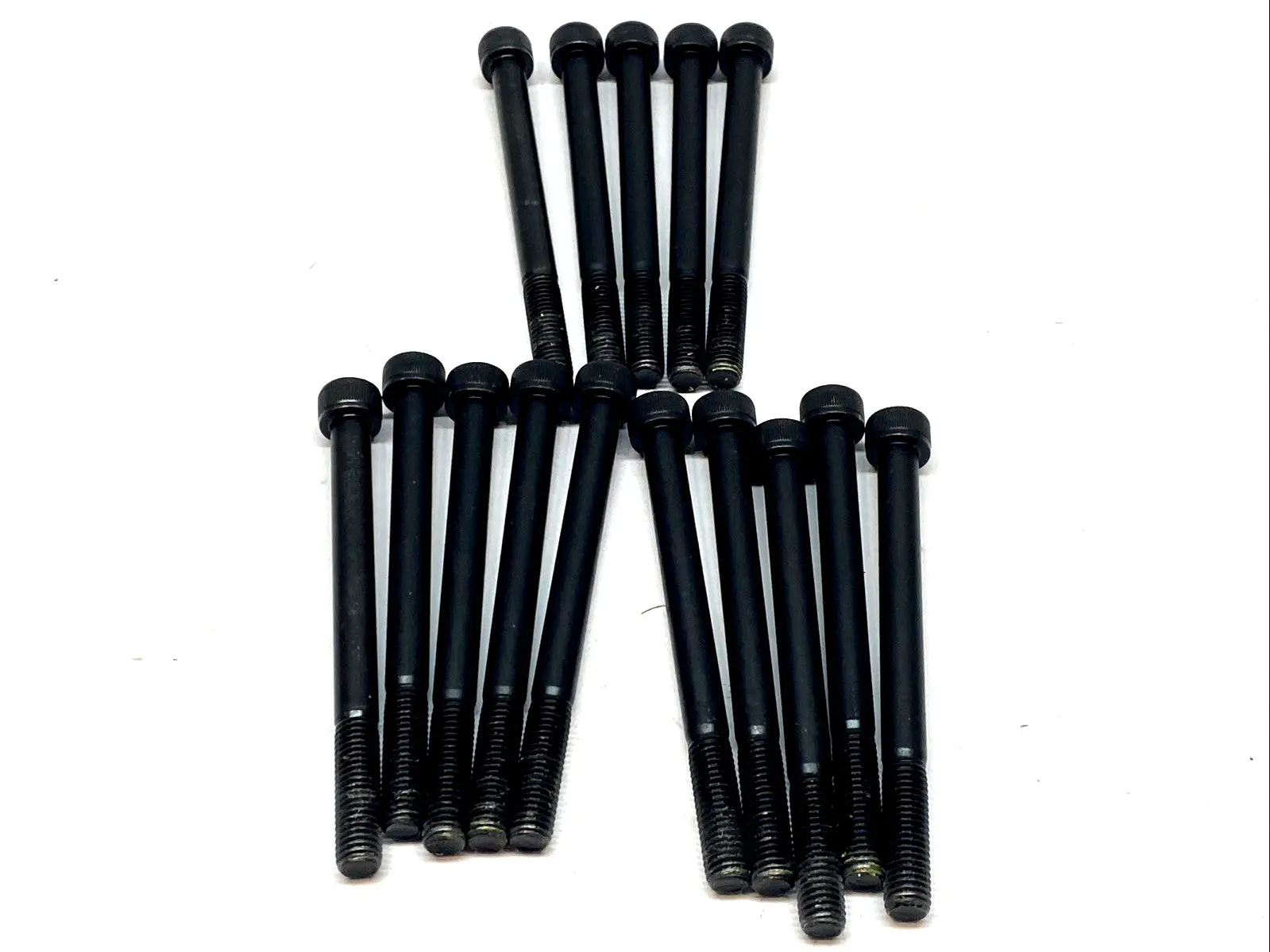 100C400KCS | Socket Cap Screws  1-8 Uncoated Hexagon Socket Drive LOT OF 15 - Used