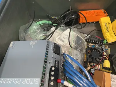 Used COOPER BUSSMANN, SIEMENS _UNKNOWN_ DIN Rail Power Supplies Ohio US | HGR 24 #1406231