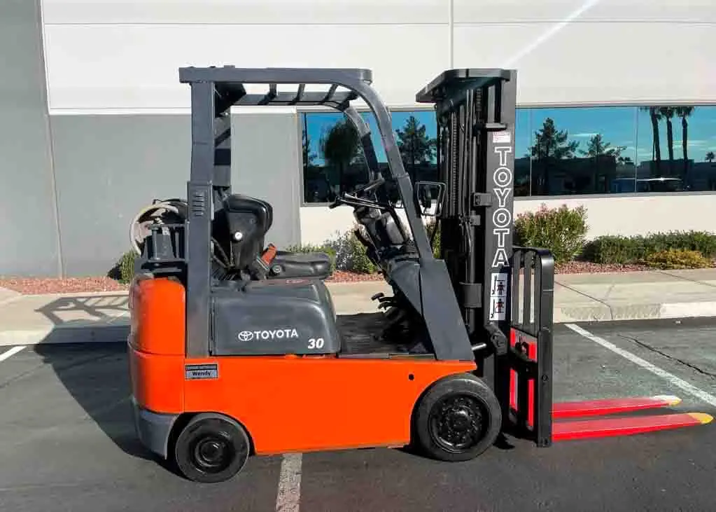 USED 2001 TOYOTA 7FGCU15