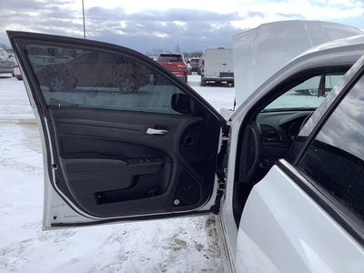 Used 2016 CHRYSLER 300 Sedans Michigan US | Miedema Asset Management Group #1320401