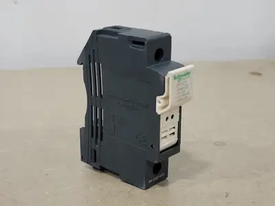 USED SCHNEIDER ELECTRIC DFCC1