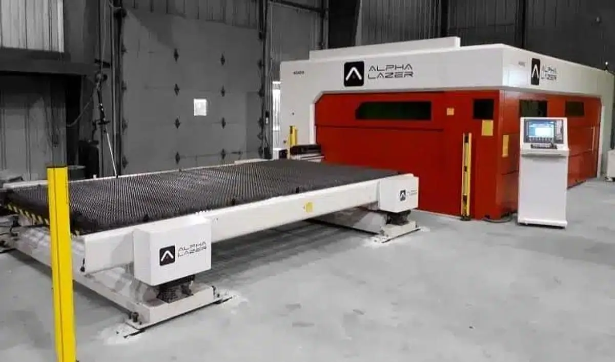USED 2021 ALPHA LAZER 6000 WATT M 4020 FIBER LASER (NEVER INSTALLED)