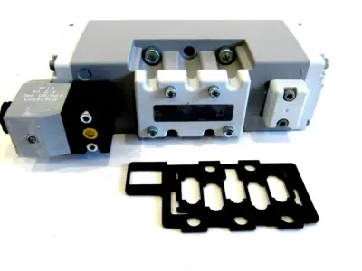 NEW PARKER H21VXXG023D SOLENOID VALVE