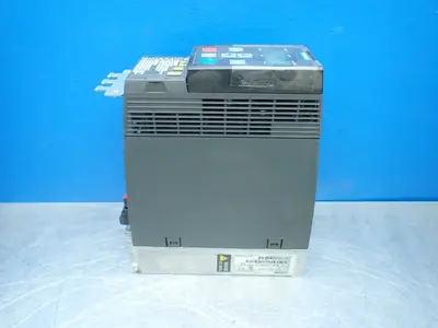 NEW SIEMENS 6SL32101KE118UF1