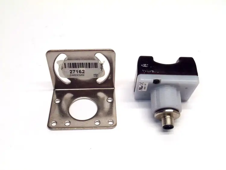 Used BANNER VERIFICATION TOUCH BUTTON Miscellaneous MRO | Maverick Industrial Sales #1122002
