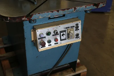 Used AMADA CSH-220 Notching Machines California US | Sterling Machinery Exchange #1465622