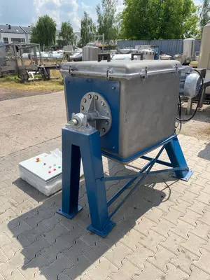 Used _UNKNOWN_ 560 Litre Tumble Mixers PL | Perry Equipment #1285524