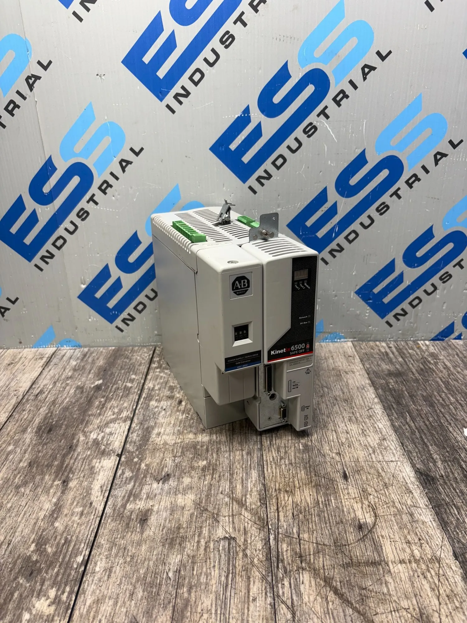 USED Allen Bradley 2094-EN02D-M01-S0