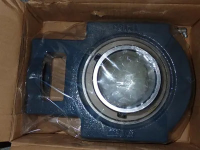 NEW FYH UCT21547EG5