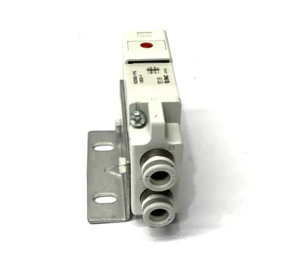 VQ2000-FPG-C8C8-F | SMC  Pneumatic Double Check Block - New Other